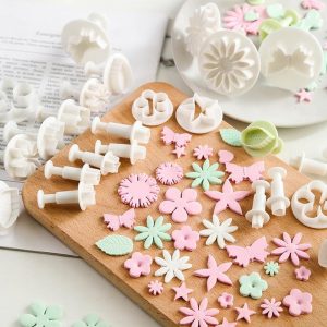 Sugarcraft Fondant Cutter Plastic Cake Mold Fondant Cake Decorating Plunger Mini Star Plum Blossom Mold Butterfly Hear