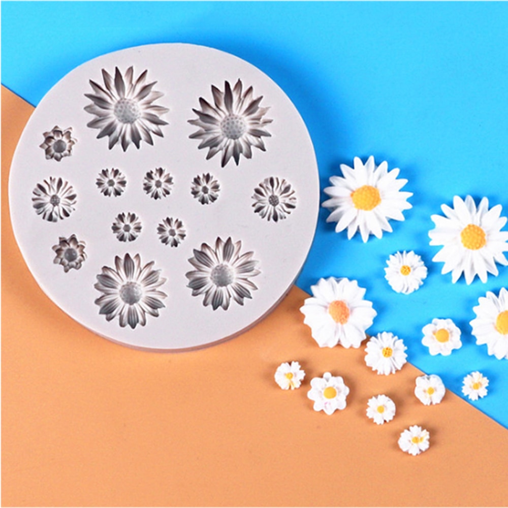 Mini Daisy 3D Flower Silicone Molds