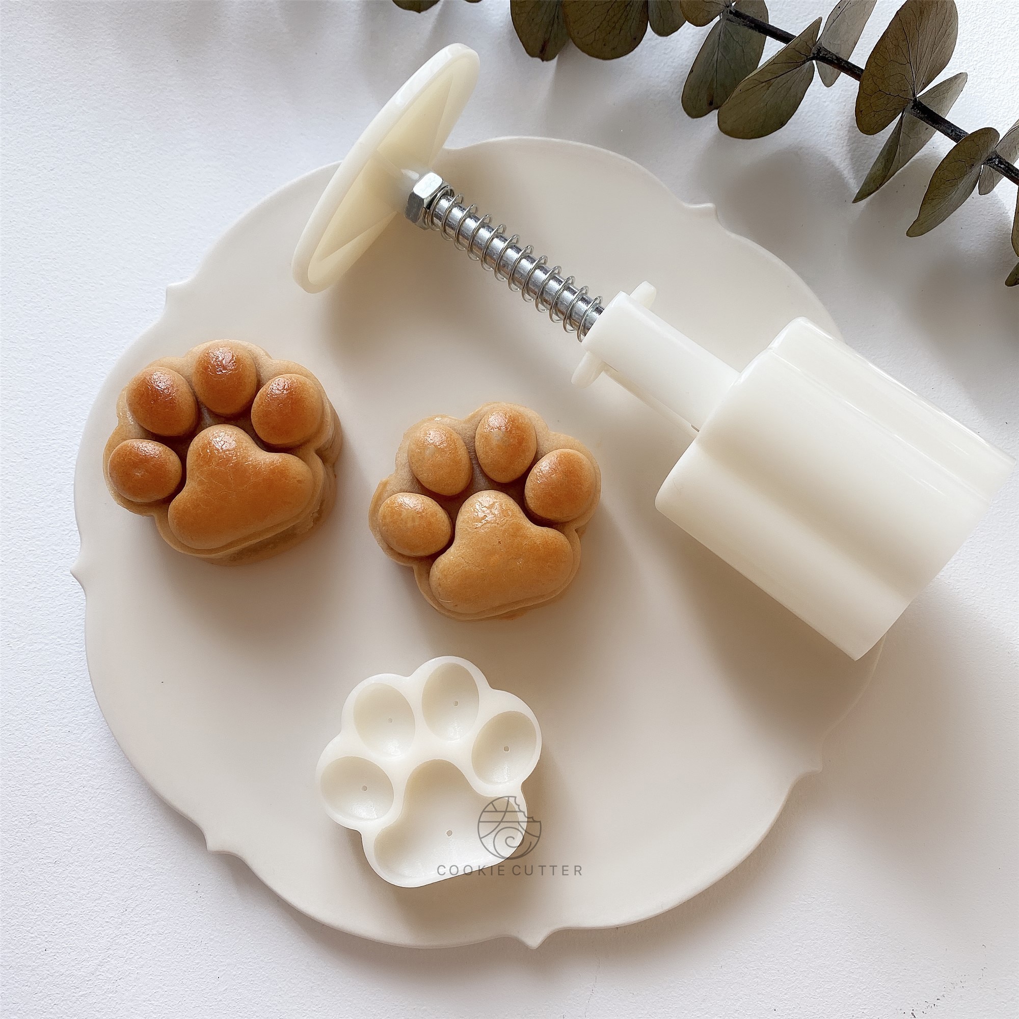 Cat Paw Shape Pastry Plunger Cookie Embosser Reusable