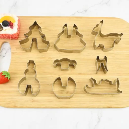 gingerbread christmas scene cookie cutters