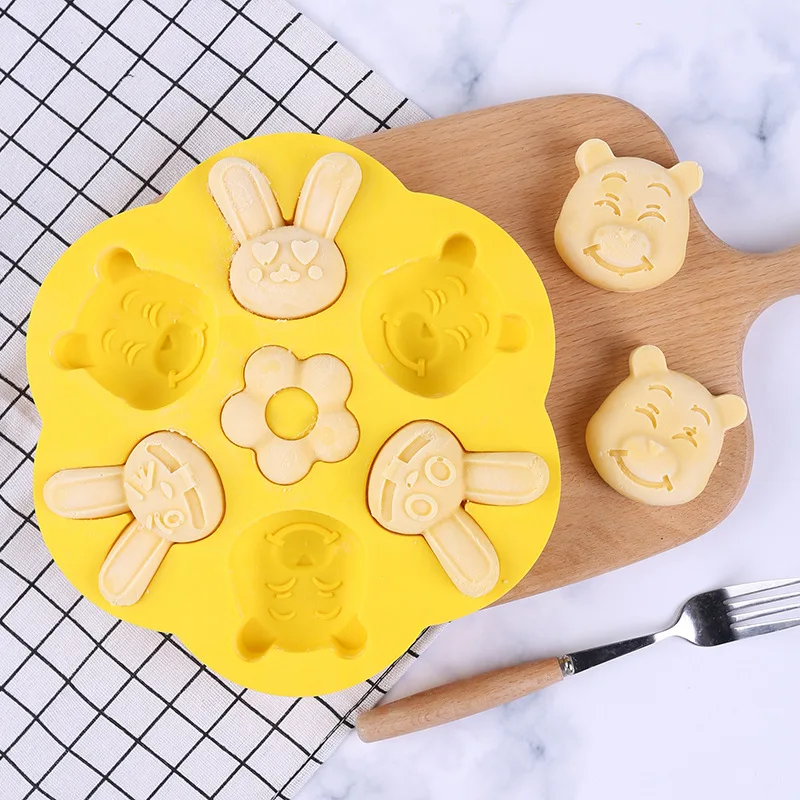 Cartoon Rice Cake Mold